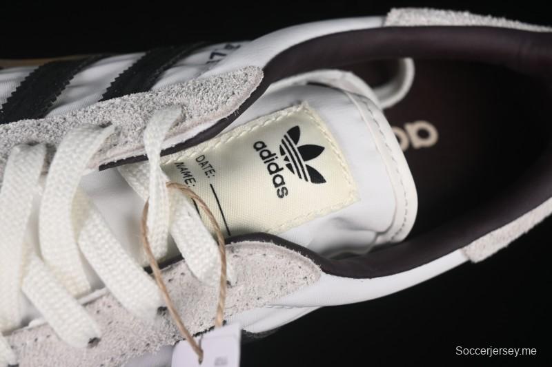 حذاء التزلج المنخفض المقاوم للانزلاق والمقاوم للاهتراء من أديداس أوريجينالز جازيل إندور ريترو - IH9985