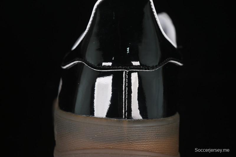 حذاء التزلج المنخفض المقاوم للانزلاق والمقاوم للاهتراء من أديداس أوريجينالز جازيل إندور ريترو - JQ8124