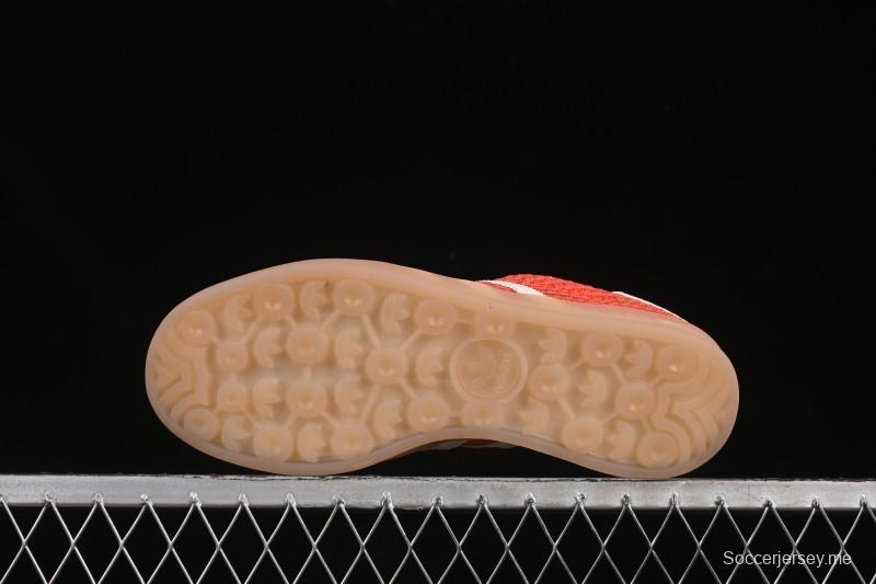 حذاء التزلج المنخفض المقاوم للانزلاق والمقاوم للاهتراء من أديداس أوريجينالز جازيل إندور ريترو - JS0713