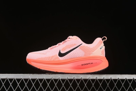 حذاء الجري اير زوم فوميرو 18 من نايك اير زوم فوميرو 18 لونار كوسينج - HM6804-600