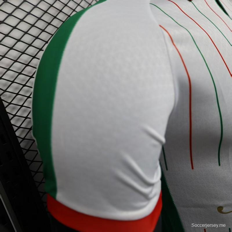 إصدار اللاعب 2025 قميص فلسطين 2025 أبيض مع قميص مقلم باللونين الأحمر والأخضر