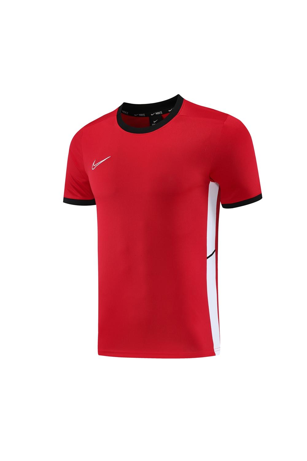 2025 قميص قصير الأكمام أحمر من NIKE 2025 + شورت قصير الأكمام