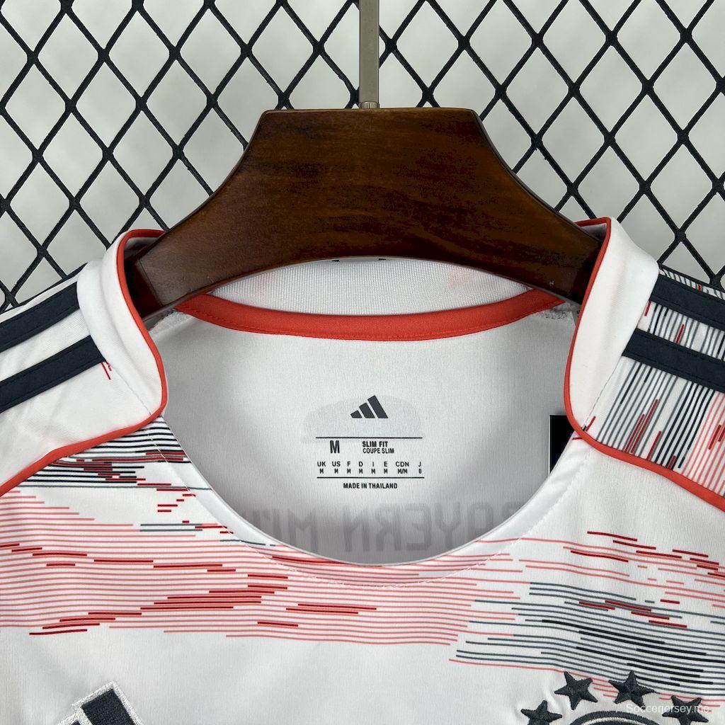 2025/25/26 قميص بايرن ميونيخ بايرن ميونيخ خارجي نسائي