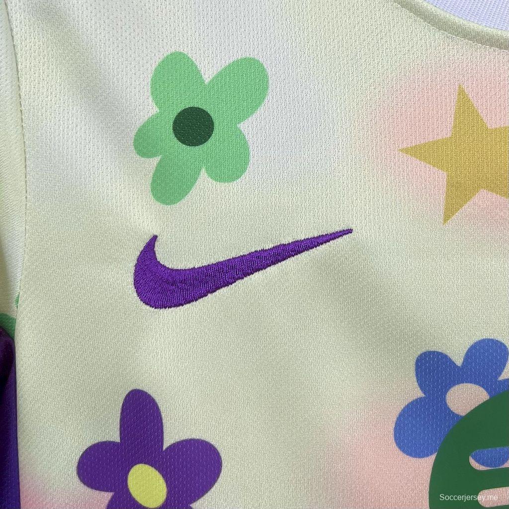 2025/25/26 كيدزبرشلونة الإصدار الخاص بزهرة برشلونة