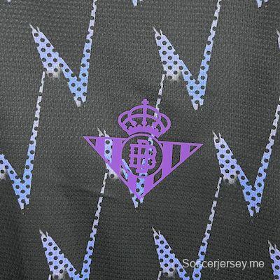 2025/26 قميص تدريب ريال بيتيس قبل المباراة