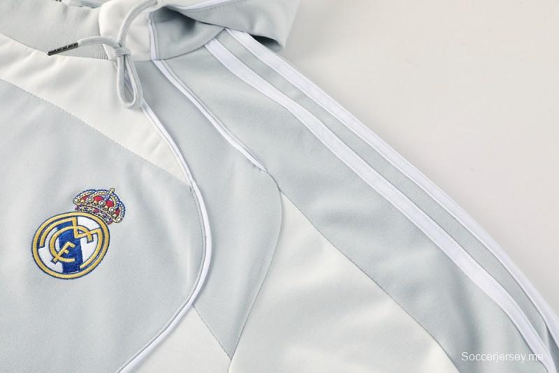 25/26 جاكيت هودي ريال مدريد بغطاء رأس كامل بسحاب + بنطلون طويل