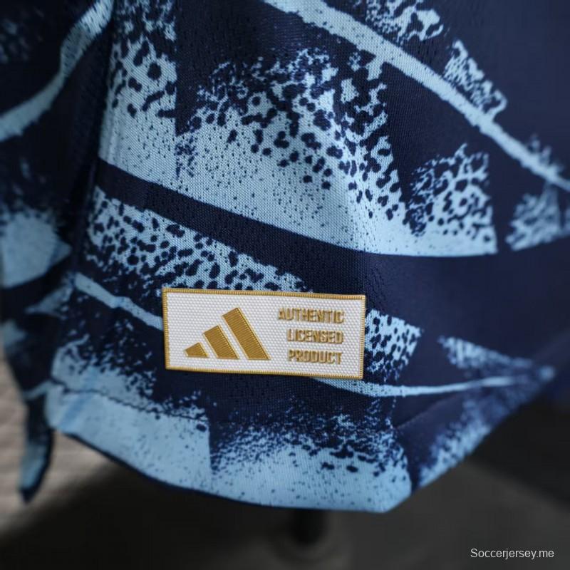 إصدار اللاعب 25/26 قميص بأكمام طويلة الأكمام من كلوب أمريكا 25/26