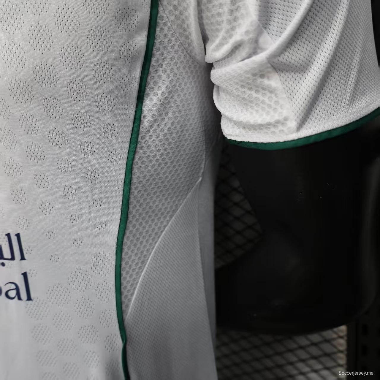 إصدار اللاعب 25/26 قميص الأهلي المنزلي الأبيض 25/26