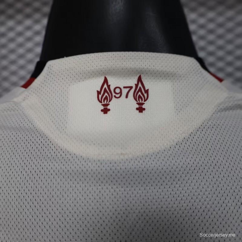 إصدار اللاعب 25/26 قميص ليفربول خارج أرضه