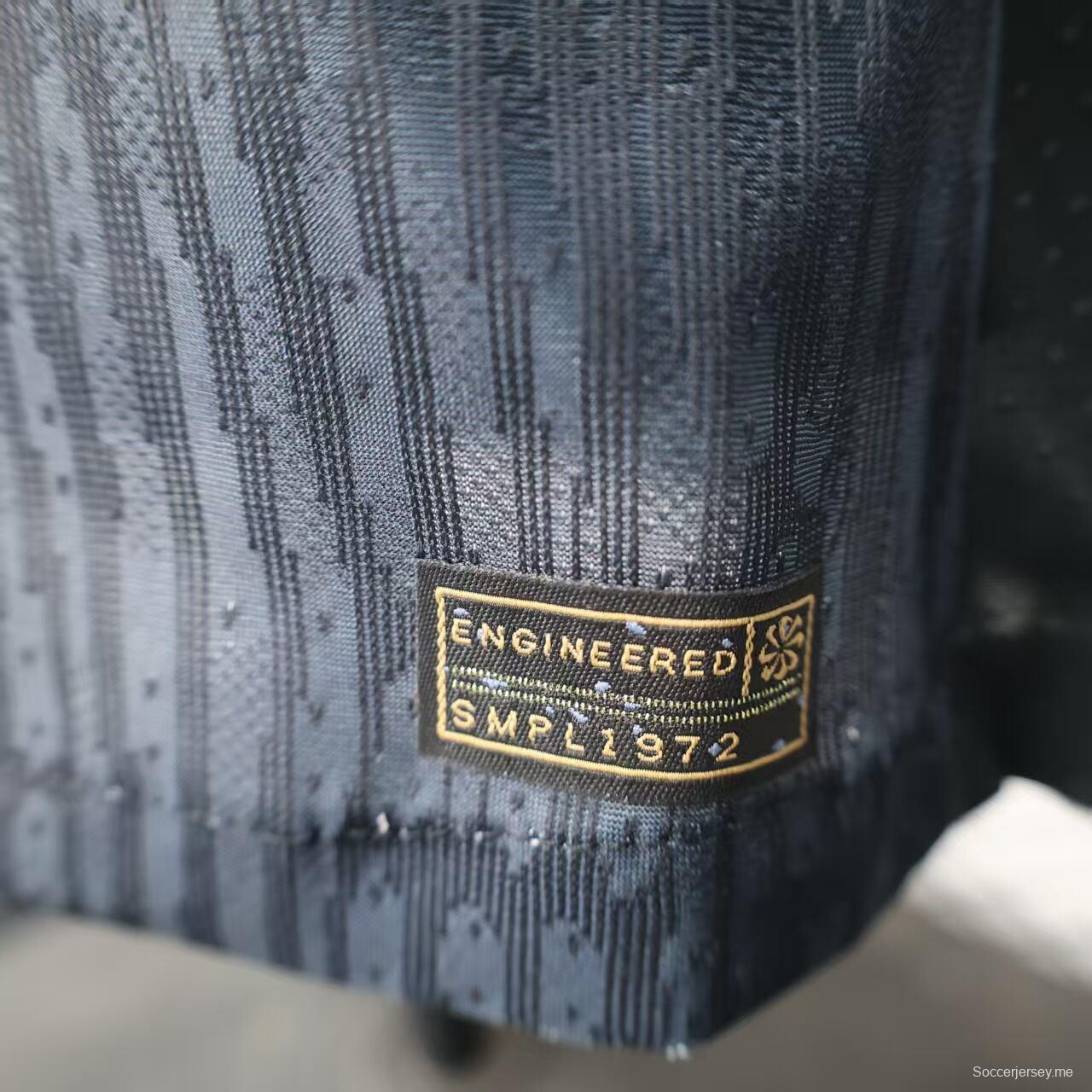 إصدار اللاعب 25/26 قميص بوماس UNAM الأسود 25/26