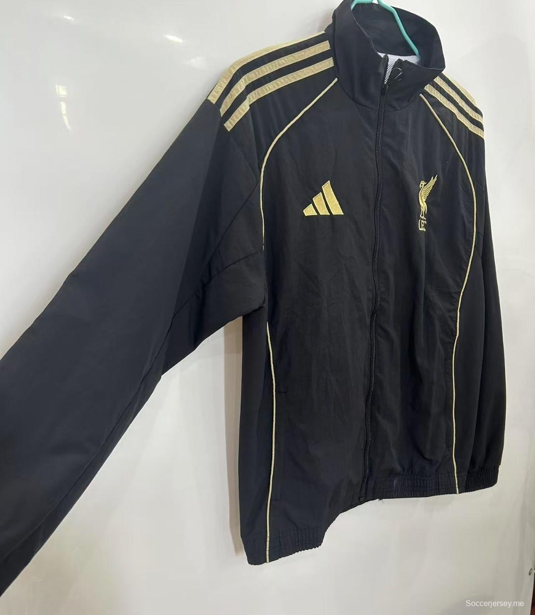 25/26 ليفربول سترة واقية من الرياح السوداء