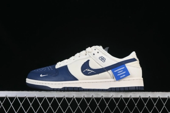 حذاء تزلج نايك SB Dunk Dunk Low Collaboration من نايكي، حذاء تزلج كاجوال منخفض مخصص من قماش كانفاس أوف وايت أزرق اللون - XD1588-230