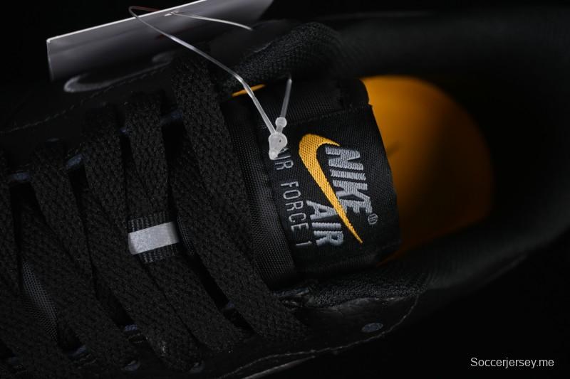 حذاء رياضي نايك اير فورس 1 '07 منخفض كاجوال مع وسادة هوائية كاملة الطول - IB7677-001