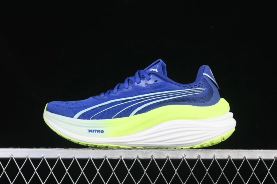 حذاء جري كاجوال منخفض الكعب من بوما ماج ماكس نيترو من بوما حذاء مريح ومقاوم للانزلاق ومتين - 310088-02