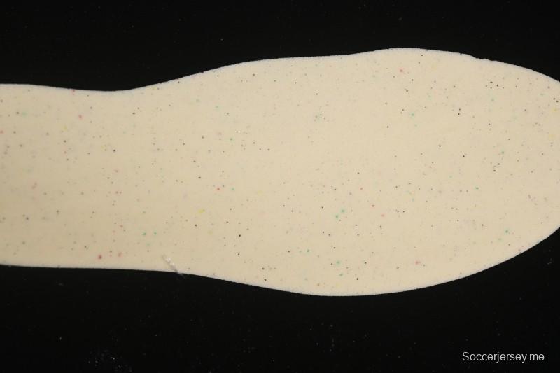 حذاء جري كاجوال ريترو كاجوال من سلسلة NB9060 من نيو بالانس - U9060EEN