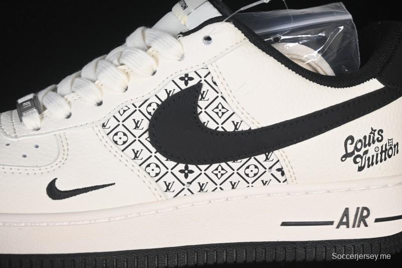 حذاء رياضي نايك اير فورس 1'07 منخفض كاجوال مع وسادة هوائية كاملة الطول - XD2588-601