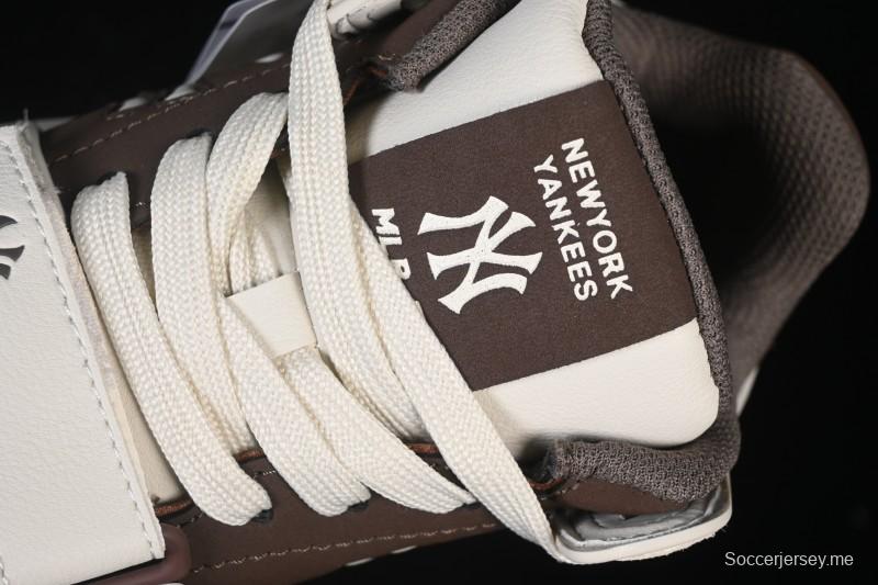 حذاء رياضي كاجوال خفيف الوزن بحزام سنيكرز مكتنزة ذات بطانة سحرية من نيويورك يانكيز - 3ASXW015N50BRS