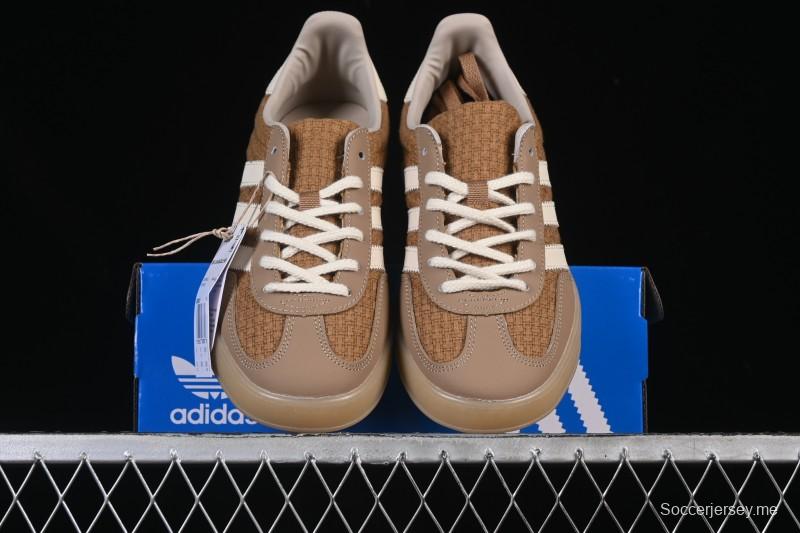 حذاء التزلج المنخفض المقاوم للانزلاق والمقاوم للاهتراء من أديداس أوريجينالز جازيل إندور ريترو - JR8851