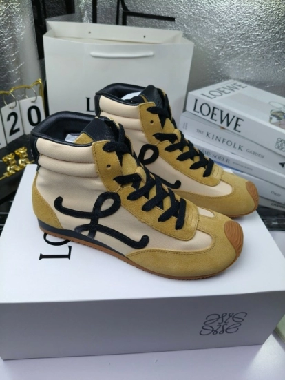 LOEWE High-Top German Training Sneakers Retro Fashion Casual White Shoes - LY00330