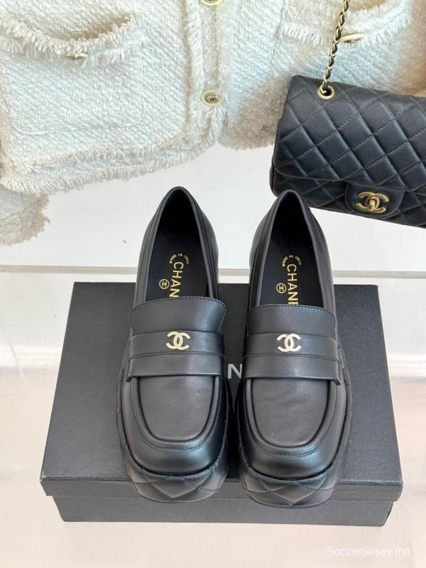Chanel 25K Fall/Winter Double C Platform Loafers with Waterproof Sole - KFY00320