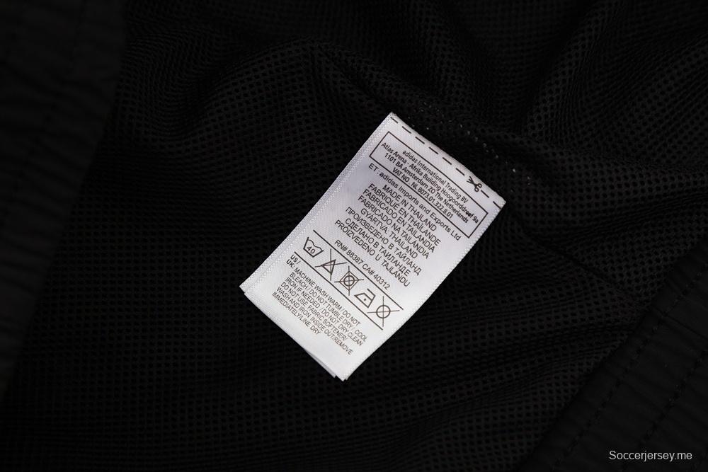 25/26 مانشستر يونايتد جاكيت أسود بنصف سحاب أسود + بنطلون طويل S-3XL