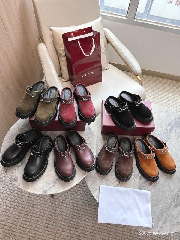 Gucci Women's Mule Shoes with Horsebit Detail - LY00300