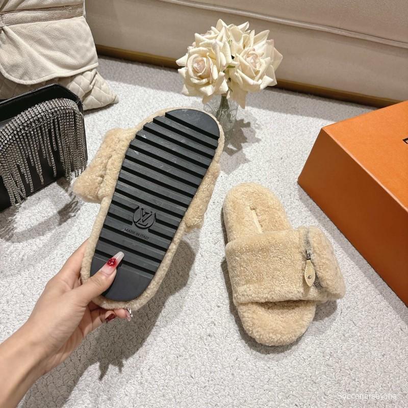 L牌 شباشب من الصوف الكسول - LY00260