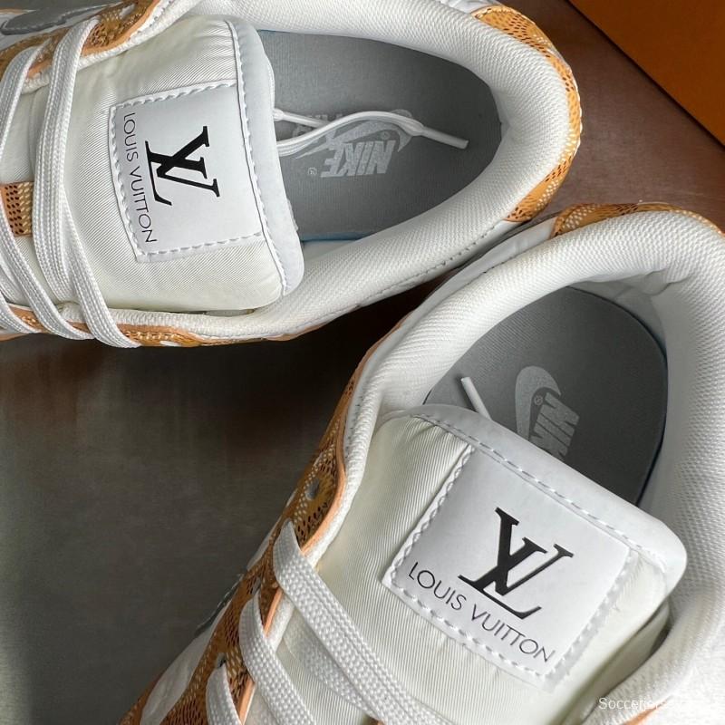 حذاء كاجوال كومفورت كاجوال منخفض من نايك دونك اس بي اس بي - YC