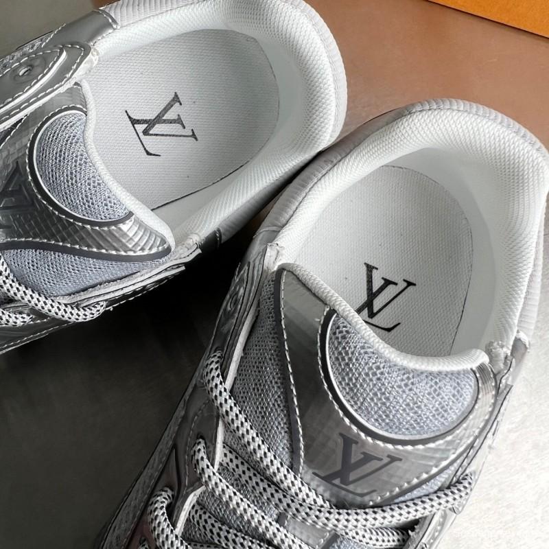 أديداس ل في أولمبيا حذاء كاجوال كاجوال برباط مستدير من الأمام والجزء العلوي منخفض الرقبة - YC