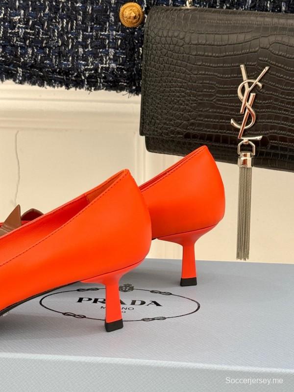 PRADA 2025/SS حذاء فردي بكعب مدبب من الأمام بكعب واحد - KFY00310