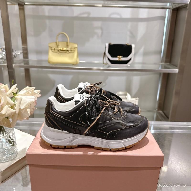 ميو ميو 2025 حذاء رياضي بتصميم ريترو رياضي - KFY00300/KFY00320