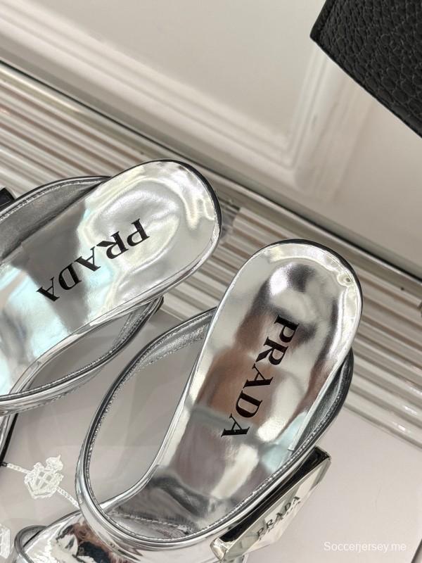 صندل بكعب عالٍ مدبب من برادا بكعب عالٍ مع مشبك مثلث - KFY00280