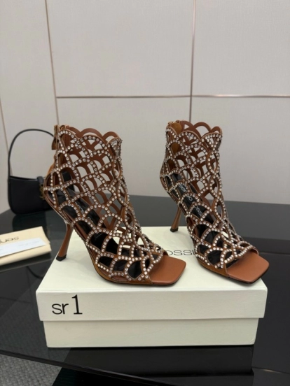 مجموعة صنادل حورية البحر 2025/SS من سيرجيو روسي - KFY00470