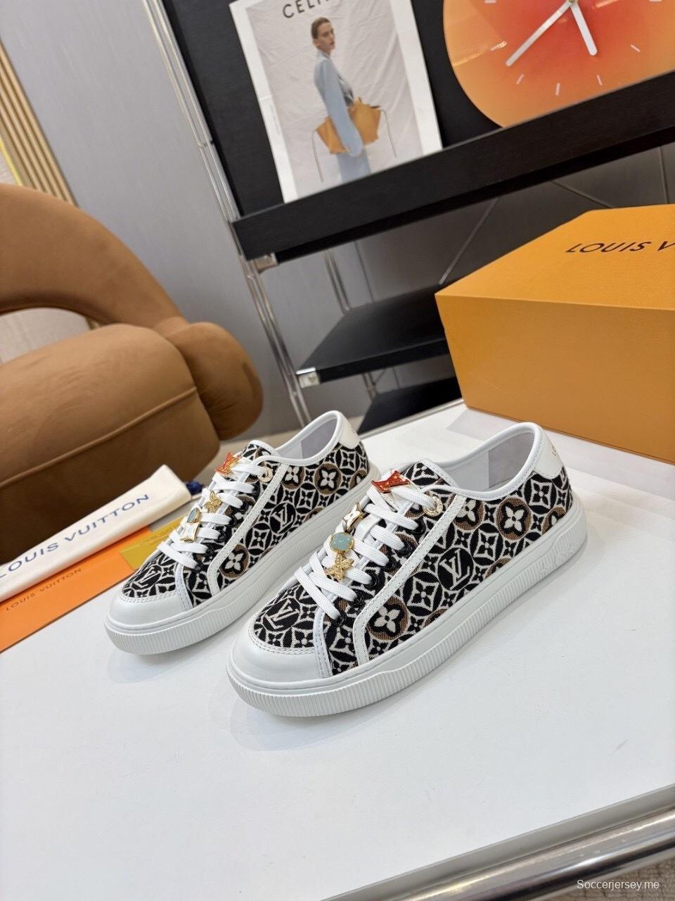 حذاء رياضي من سلسلة لاجون من لويس فويتون جينز بمشبك - AS00300