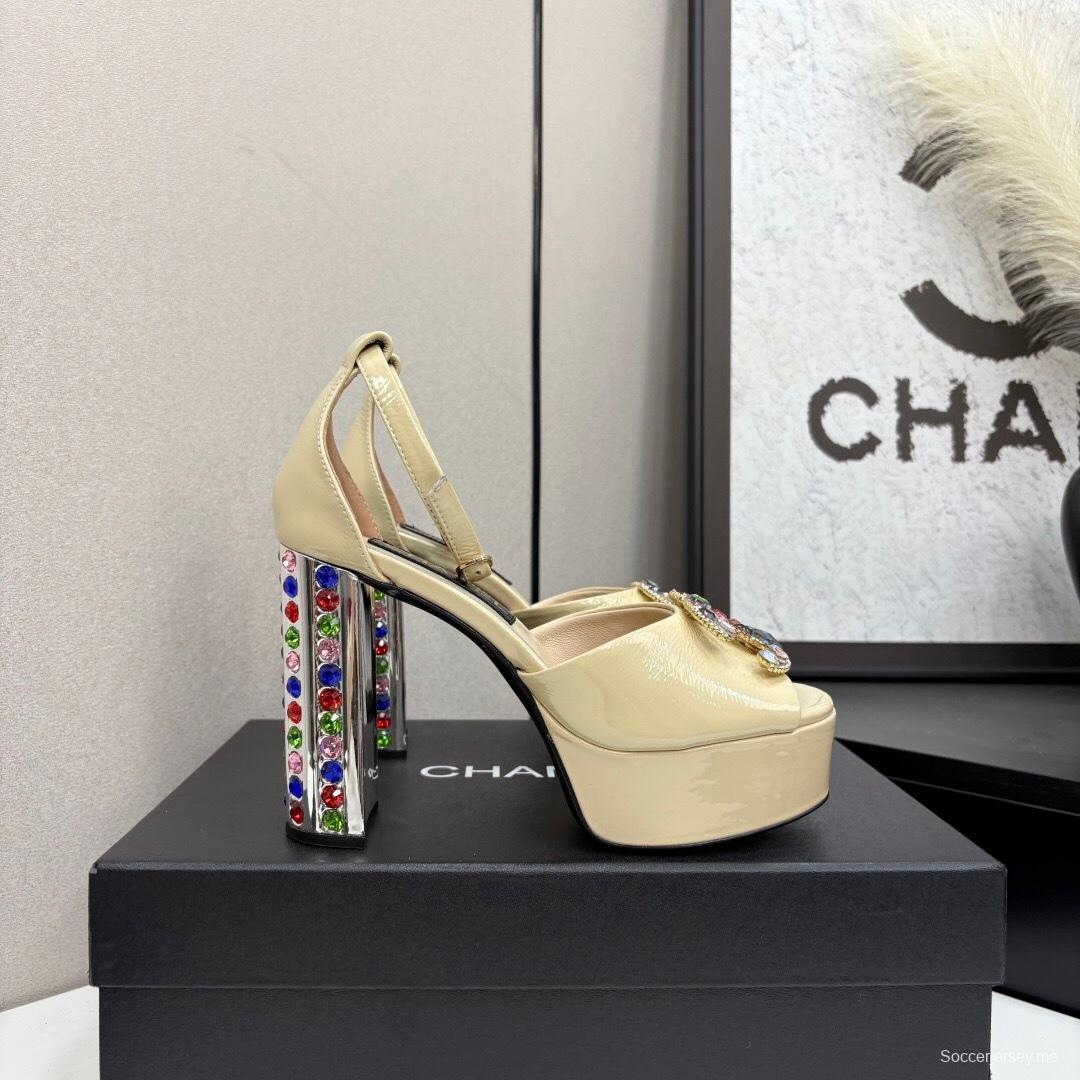 صنادل أديداس 2025/SS ذات تصميم ليلي صغير على شكل ملهى ليلي بلون الماس بكعب مربع مربع بكعب عالٍ مقاوم للماء بحزام خلفي بسيط - KFY00350