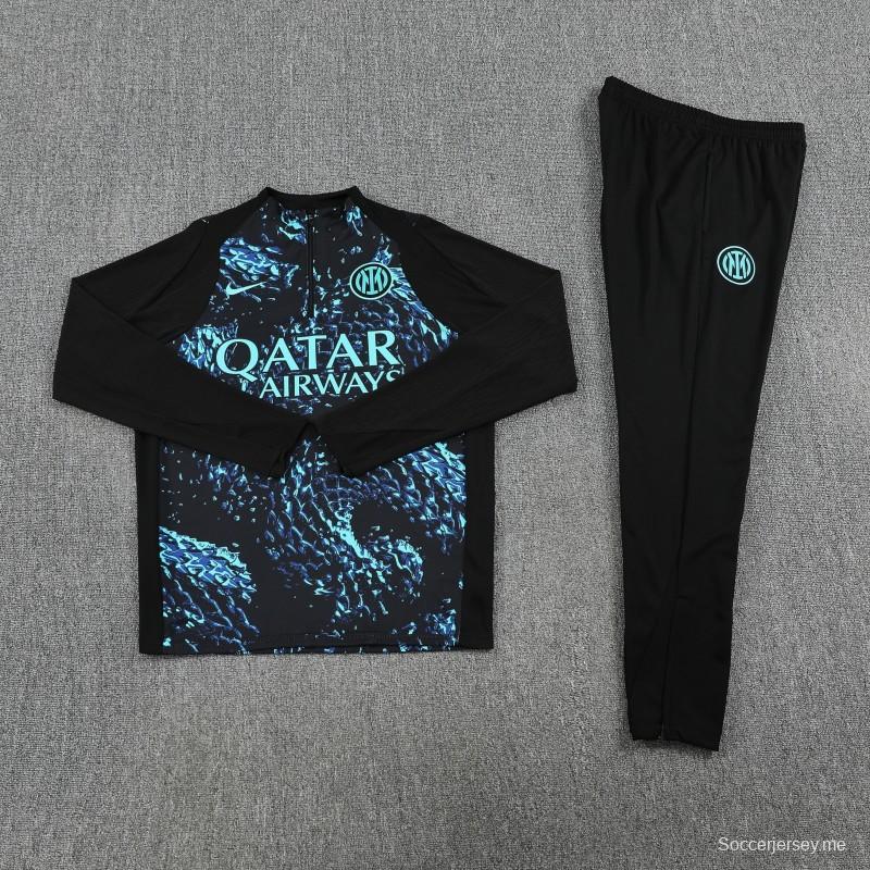 إصدار اللاعب 25/26 إنتر ميلان الإيطالي أسود بنقشة رذاذ الماء الأزرق سترة رياضية بسحاب نصف سحاب + بنطال طويل