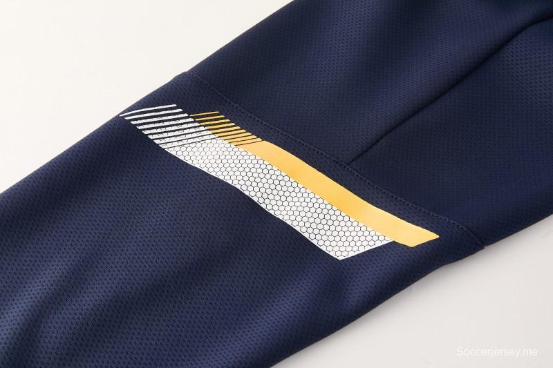 2026 NIKE سترة بيضاء بسحاب كامل + بنطال طويل