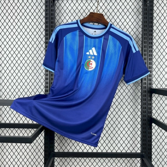 قميص خاص بكأس العالم 2026 في الجزائر