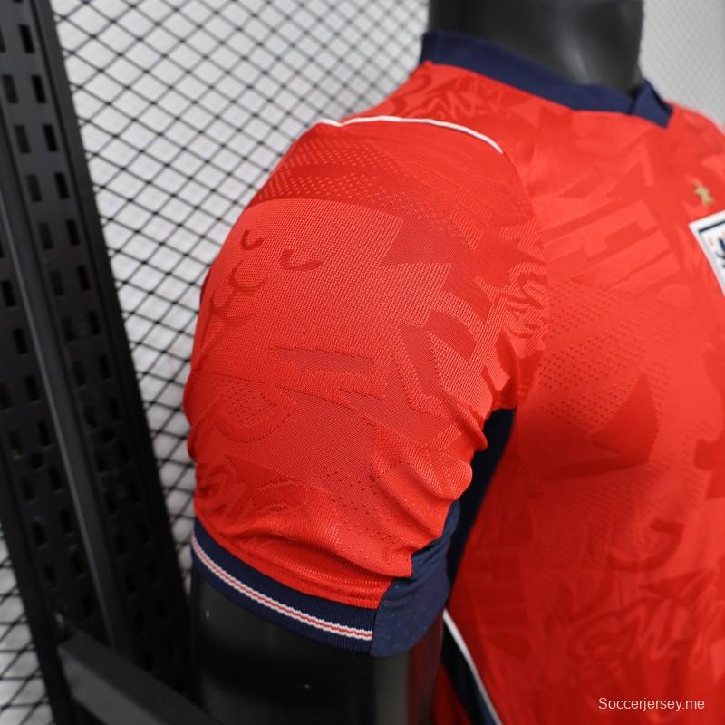 2026 نسخة اللاعبين قميص إنجلترا الأحمر بنمط رسومي تجريدي