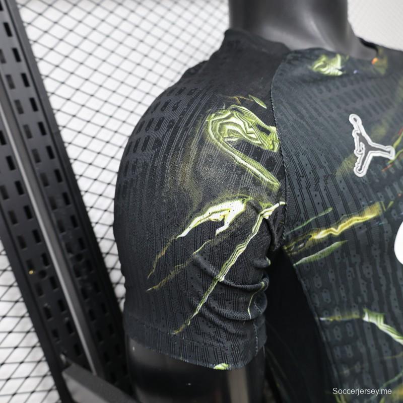 قميص اللاعب إصدار 26/27 باريس سان جيرمان × جوردان براند، الطبعة الثالثة باللون الأسود