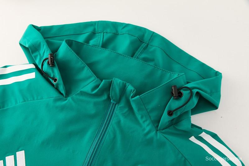 26/27 طقم رياضي من ليفربول باللون الأخضر مع سترة بغطاء رأس وسحاب كامل + بنطال طويل أسود