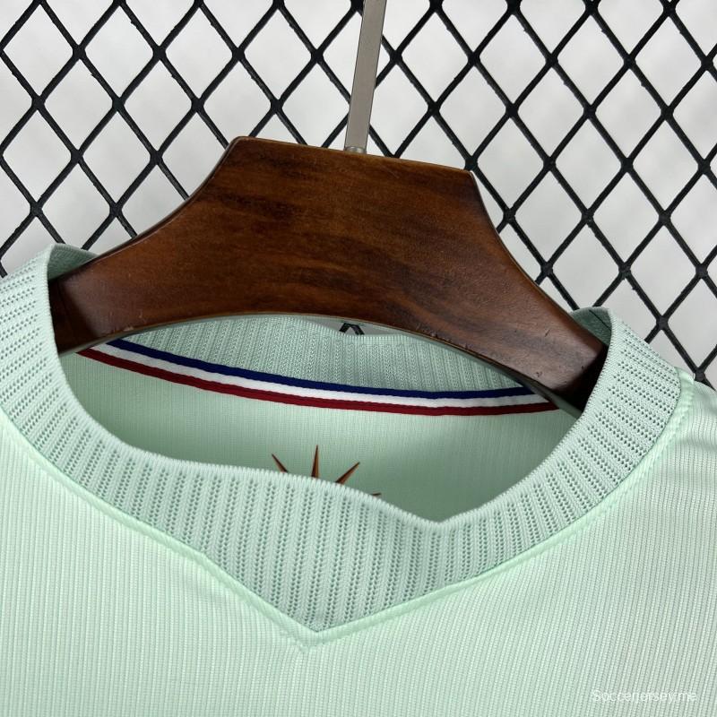 قميص فرنسا للرجال في كأس العالم 2026 (قميص المباريات الخارجية)