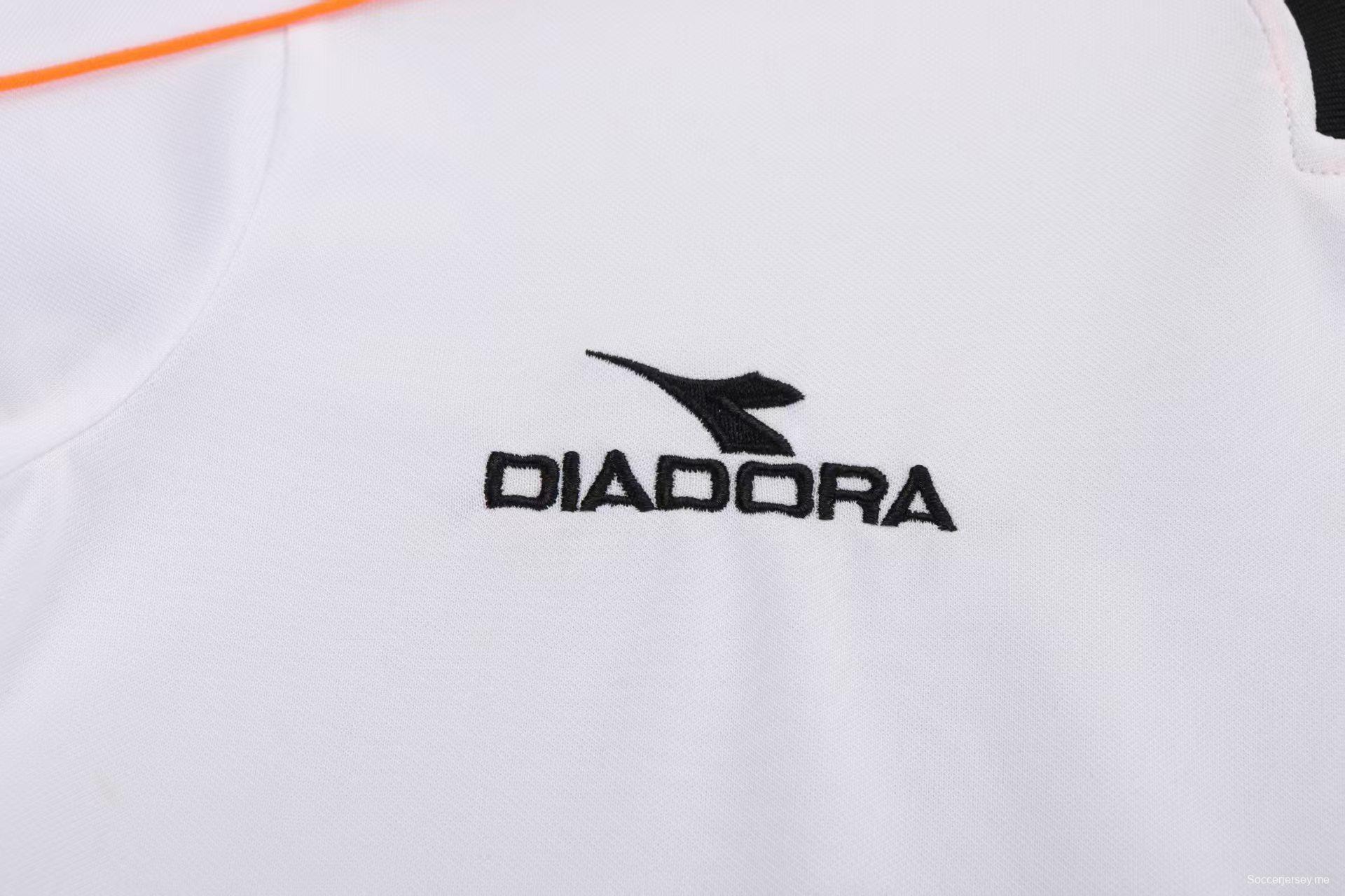 قميص روما للعب خارج أرضه من موسم 98/99