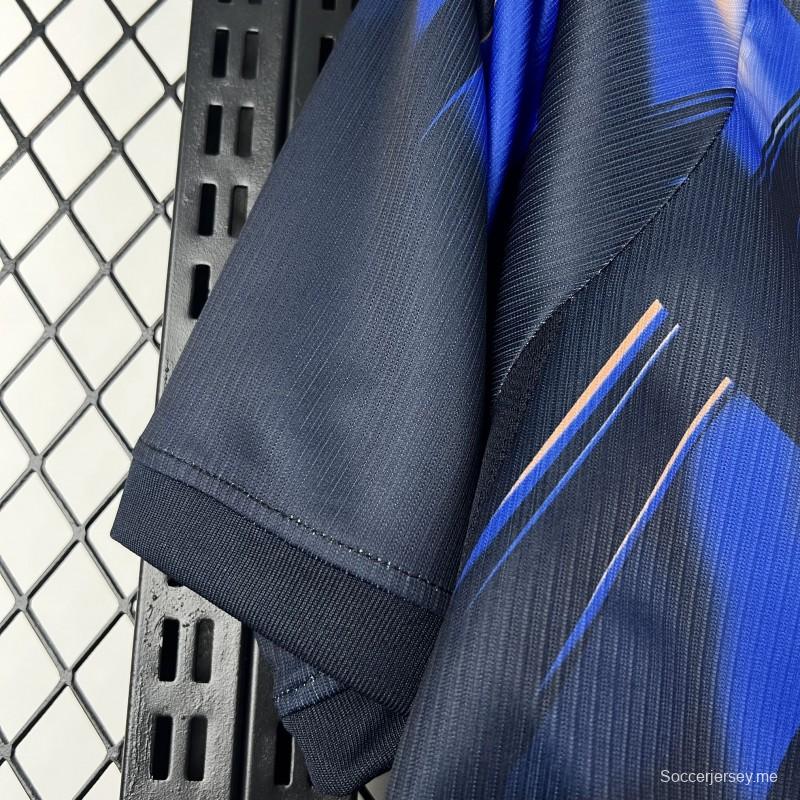 قميص أوروغواي للرجال في كأس العالم 2026 (قميص المباريات الخارجية)