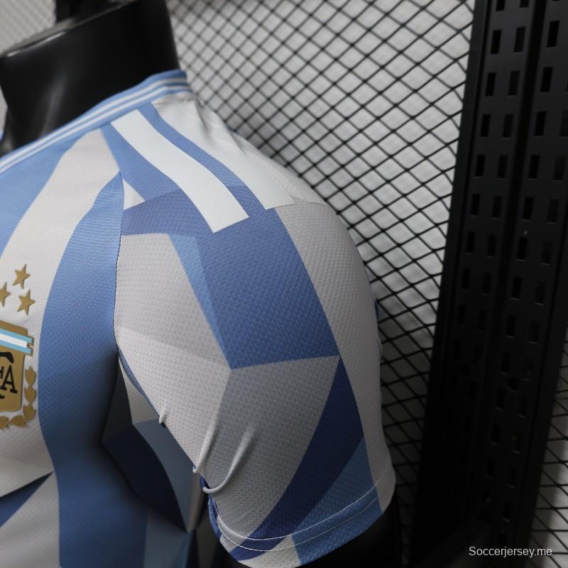 قميص اللاعب الإصدار 2026، النسخة الخاصة للأرجنتين، الأزرق السماوي والأبيض