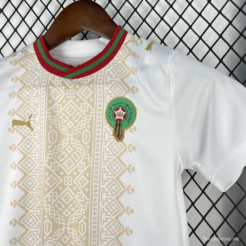 الزي الخارجي لمنتخب المغرب للأطفال في كأس العالم 2026