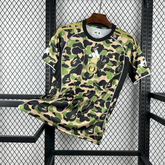 2025/26 قميص مموّه للرجال AD X BAPE كامو