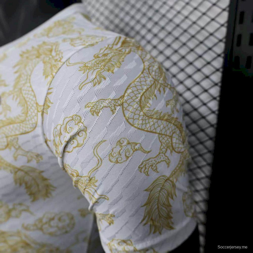 2025/26 نسخة اللاعبين 2025/26 قميص خاص للرجال لريال مدريد