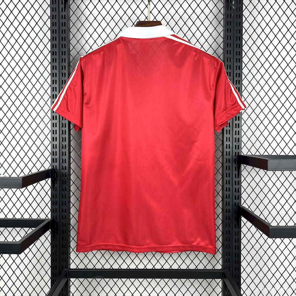 قميص منتخب سلوفاكيا القديم 1990