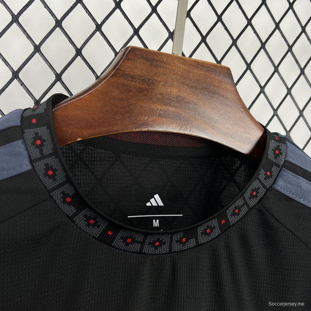 قميص كولو كولو للرجال للمباريات خارج أرضه لموسم 2026/27